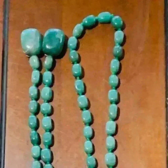 Vintage Strand Oval Nuggets Shape Stone Beads Natural Green  Stone - Picture 9 of 10